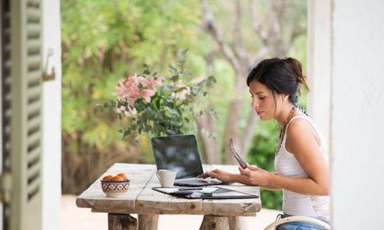 Main image, woman working from home in France.jpg